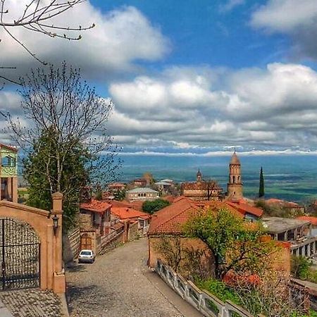 Guest House Loza Sighnaghi Bagian luar foto