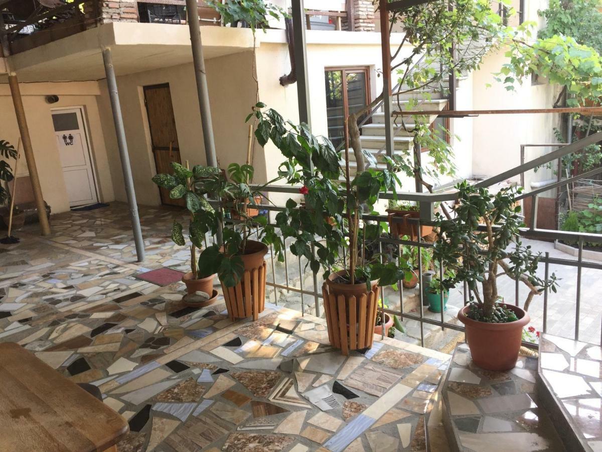 Guest House Loza Sighnaghi Bagian luar foto